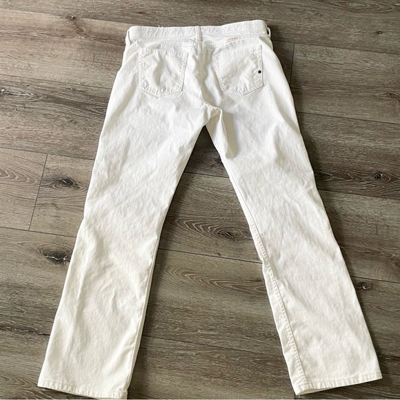Wrangler Q Baby Mid Rise Jeans 
Size 11/12 X 34 Excellent condition
White - Picture 11 of 12